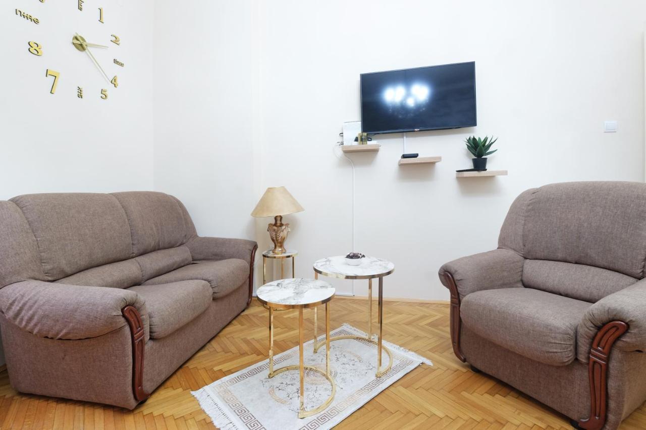 Illusion Downtown Apartment 베오그라드 외부 사진